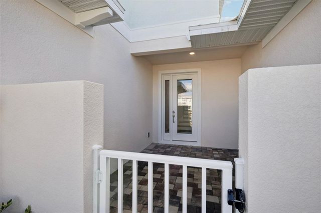 31902 OYSTER PIER COURT, Wesley Chapel, FL 33545