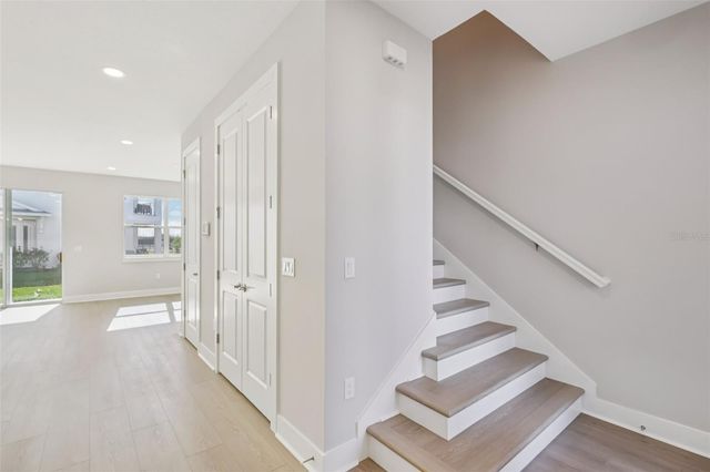 31902 OYSTER PIER COURT, Wesley Chapel, FL 33545