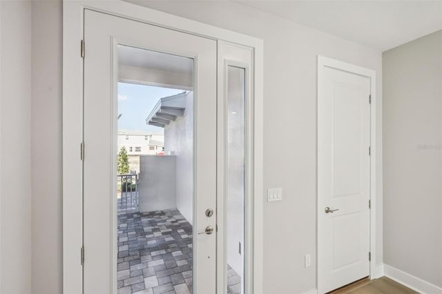 31902 OYSTER PIER COURT, Wesley Chapel, FL 33545