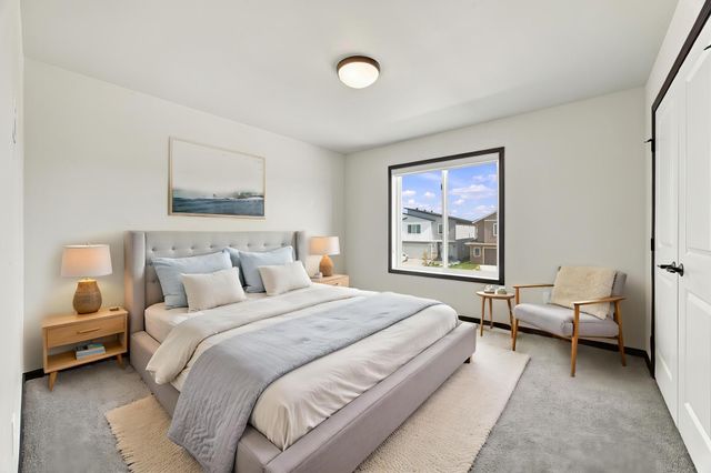 2722 12th Street W, West Fargo, ND 58078