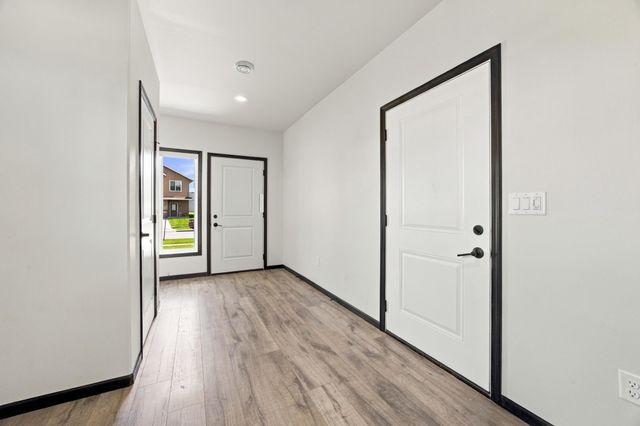 2722 12th Street W, West Fargo, ND 58078