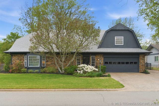 508 Meadowood Drive, Broken Arrow, OK 74011