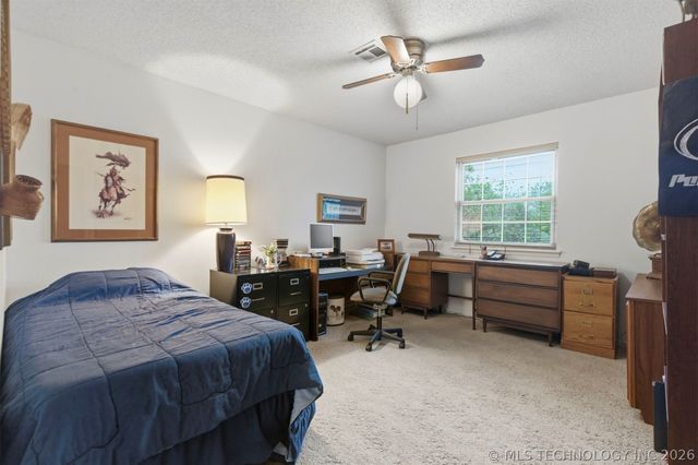 508 Meadowood Drive, Broken Arrow, OK 74011