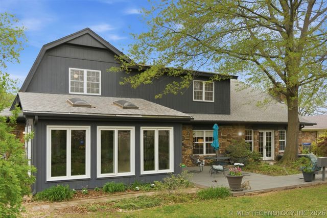 508 Meadowood Drive, Broken Arrow, OK 74011