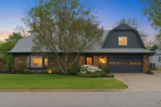 508 Meadowood Drive, Broken Arrow, OK 74011