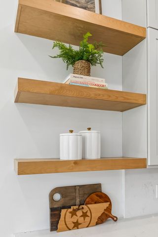 4015 Cumberland Ave, Old Hickory, TN 37138