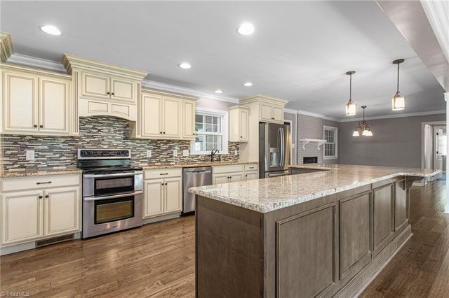 1971 Delaine Drive, Burlington, NC 27215