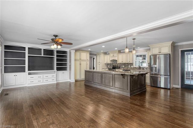 1971 Delaine Drive, Burlington, NC 27215