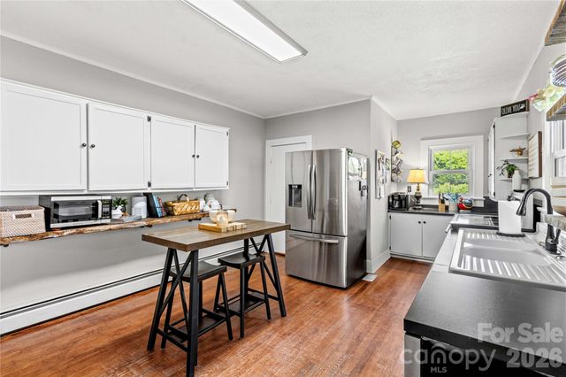 532 Rash Road, Olin, NC 28660
