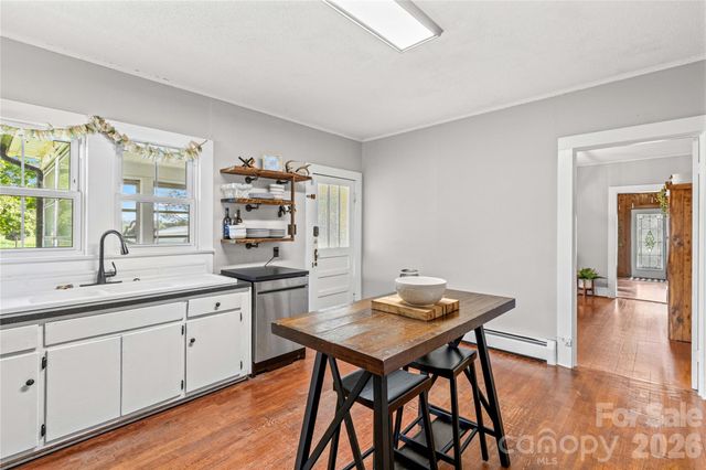 532 Rash Road, Olin, NC 28660