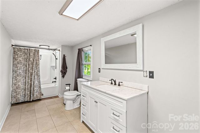 532 Rash Road, Olin, NC 28660