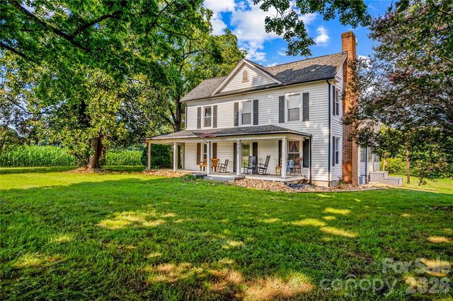 532 Rash Road, Olin, NC 28660