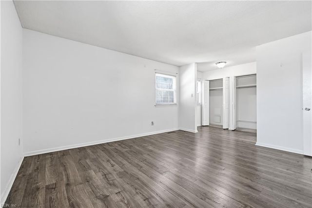 912 Amherst LN, Virginia Beach, VA 23463