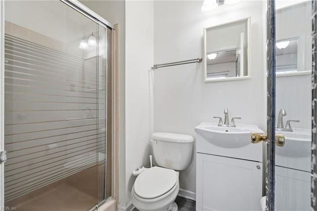 912 Amherst LN, Virginia Beach, VA 23463