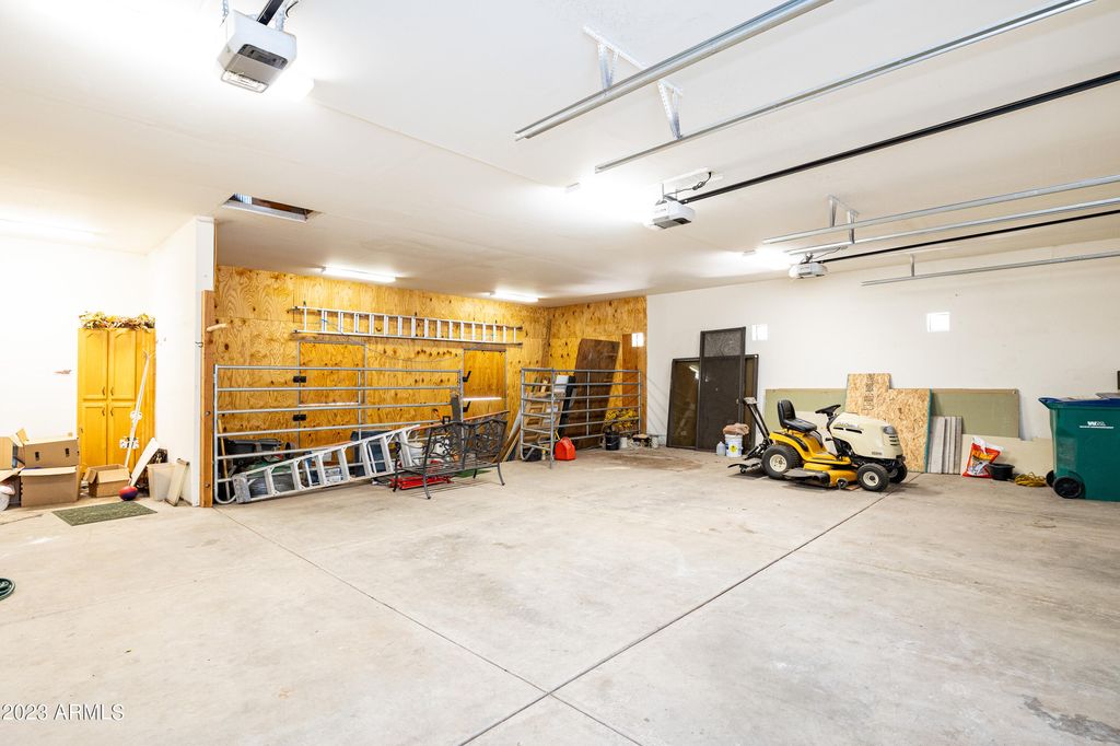 Image 38 of property listing at 2578 OLD MUNDS Highway, Flagstaff, AZ 86005