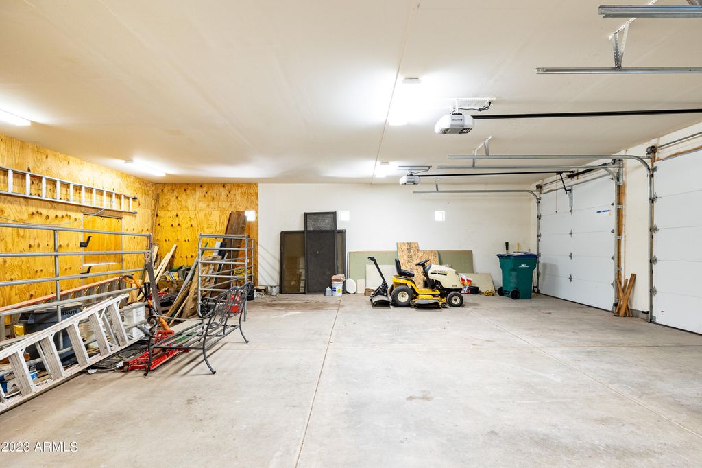 Image 39 of property listing at 2578 OLD MUNDS Highway, Flagstaff, AZ 86005