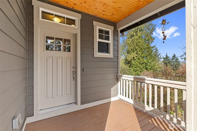 1205 N 16th Street, Mount Vernon, WA 98273