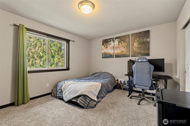 1205 N 16th Street, Mount Vernon, WA 98273