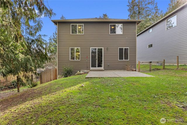 1205 N 16th Street, Mount Vernon, WA 98273