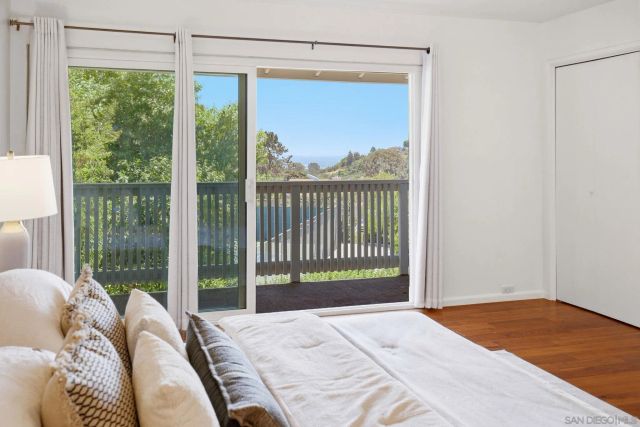 2264 Caminito Castillo, La Jolla, CA 92037
