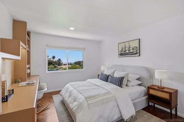 2264 Caminito Castillo, La Jolla, CA 92037