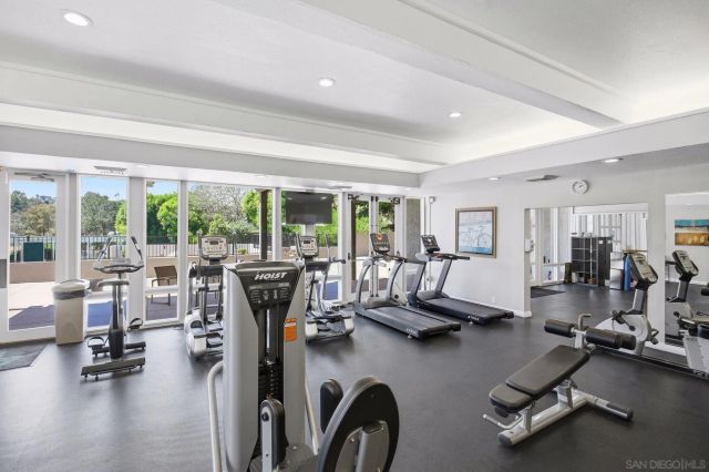 2264 Caminito Castillo, La Jolla, CA 92037