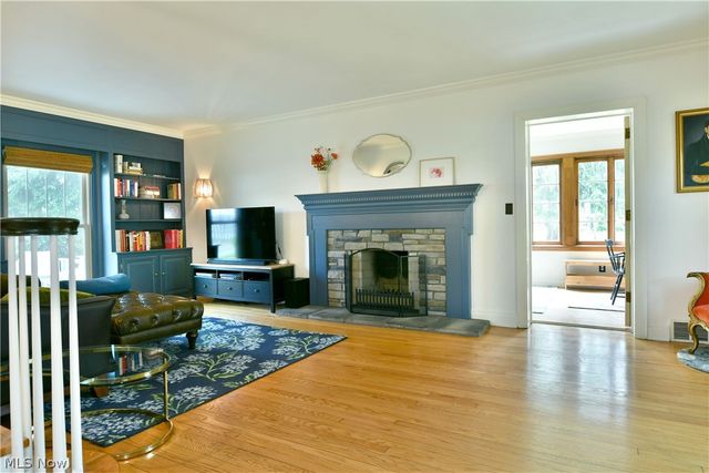 322 Genesee Avenue NE, Warren, OH 44483