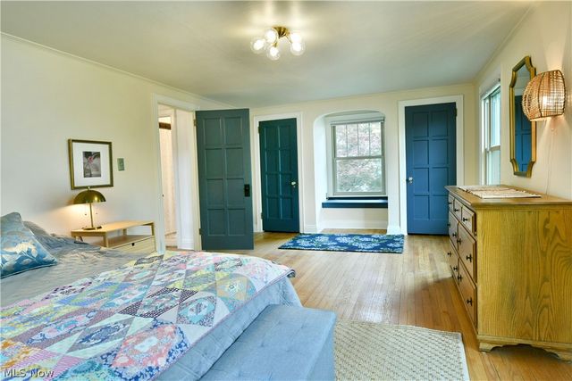 322 Genesee Avenue NE, Warren, OH 44483