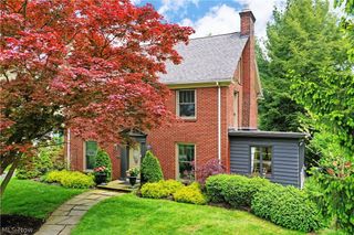 322 Genesee Avenue NE, Warren, OH 44483