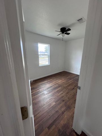 4330 S POLK Street, Amarillo, TX 79110