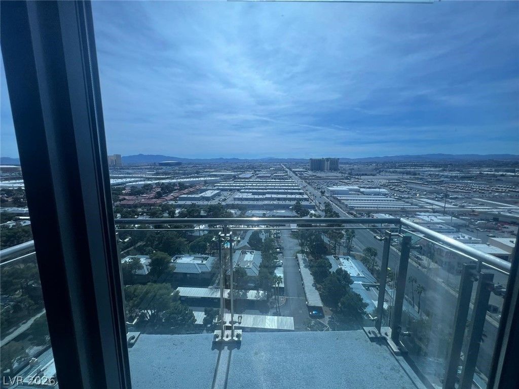 Image 16 of property listing at 4381 West Flamingo Road 1922, Las Vegas, NV 89103