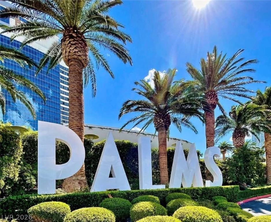 Image 3 of property listing at 4381 West Flamingo Road 1922, Las Vegas, NV 89103