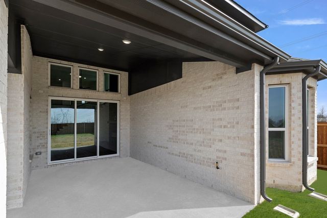 1406 Village Trail, Lucas, TX 75098