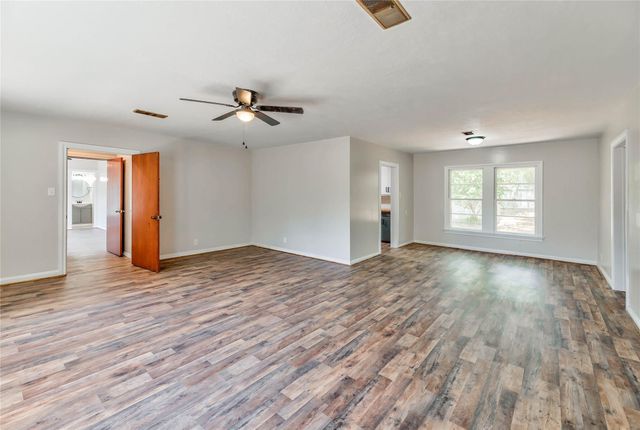 104 N Pecan Street, Woodville, TX 75979