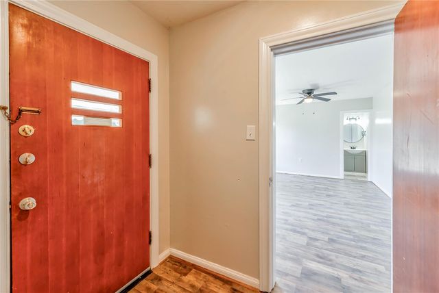 104 N Pecan Street, Woodville, TX 75979