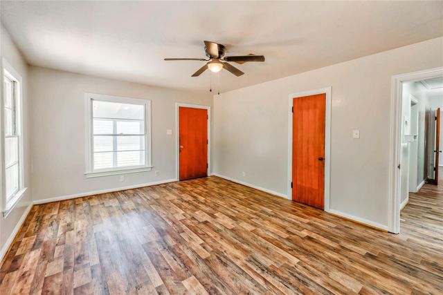 104 N Pecan Street, Woodville, TX 75979