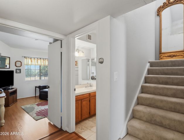 903 W Glendale Avenue 8, Phoenix, AZ 85021