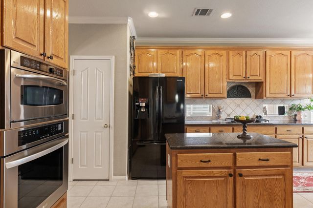2907 Briona Wood LN, Cedar Park, TX 78613