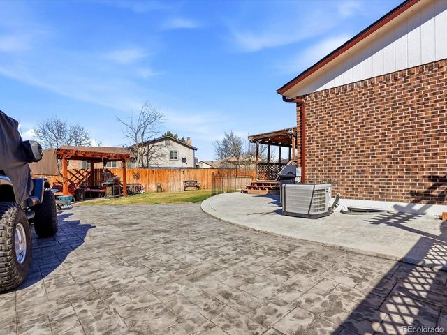 4501 E 121st Pl, Thornton, CO 80241