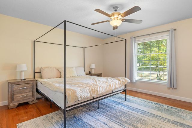 8206 Oakmont Drive, Nixa, MO 65714