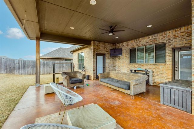 12704 NW 138th Street, Piedmont, OK 73078