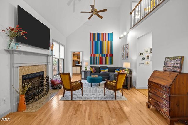 205 Cobblestone Drive, Chapel Hill, NC 27516