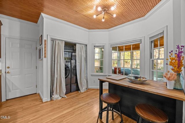 205 Cobblestone Drive, Chapel Hill, NC 27516