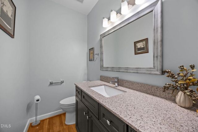 205 Cobblestone Drive, Chapel Hill, NC 27516