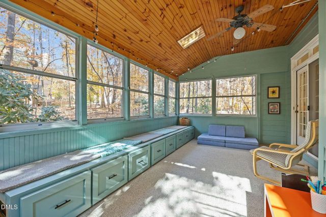 205 Cobblestone Drive, Chapel Hill, NC 27516