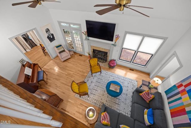 205 Cobblestone Drive, Chapel Hill, NC 27516