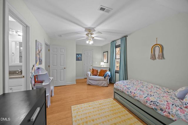 205 Cobblestone Drive, Chapel Hill, NC 27516