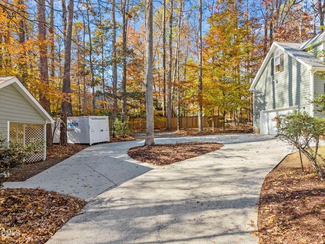 205 Cobblestone Drive, Chapel Hill, NC 27516