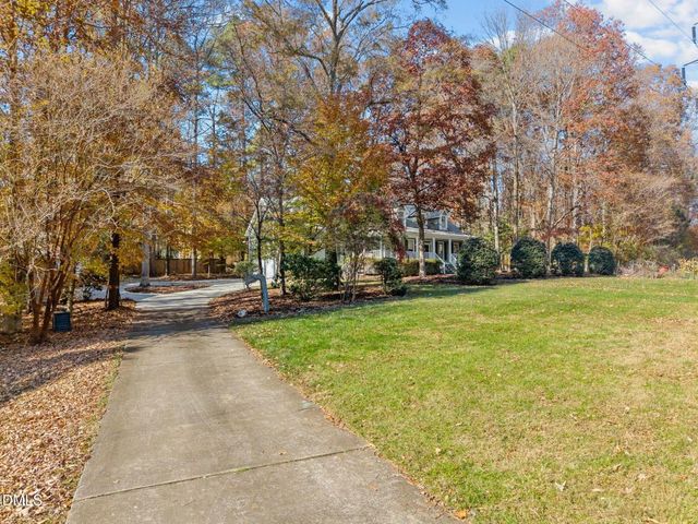 205 Cobblestone Drive, Chapel Hill, NC 27516