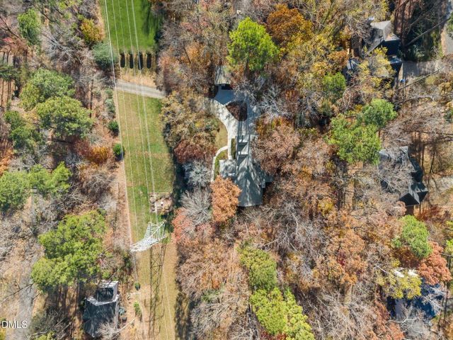 205 Cobblestone Drive, Chapel Hill, NC 27516